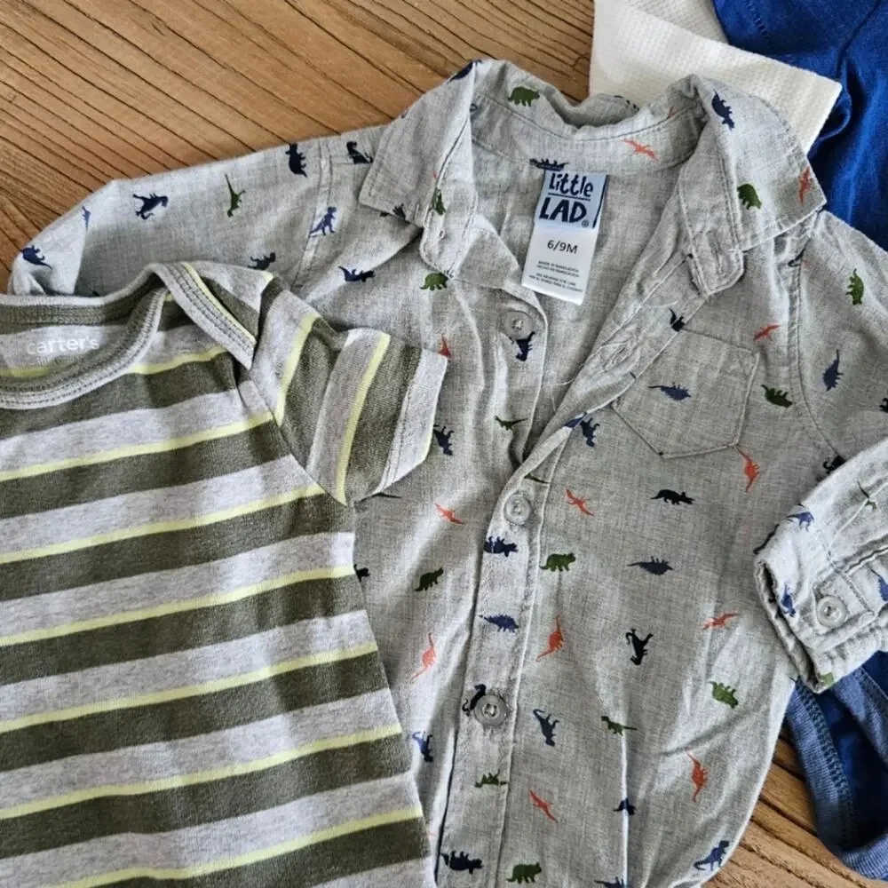 Infant Boys 6 piece onsie bundle sz 9m